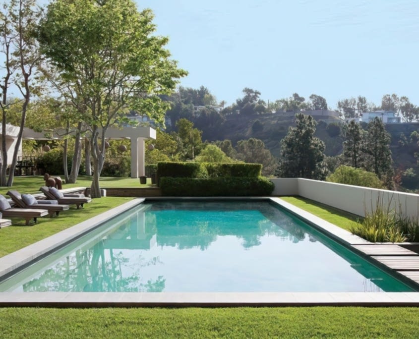 Yüzme Havuzu Peyzaj